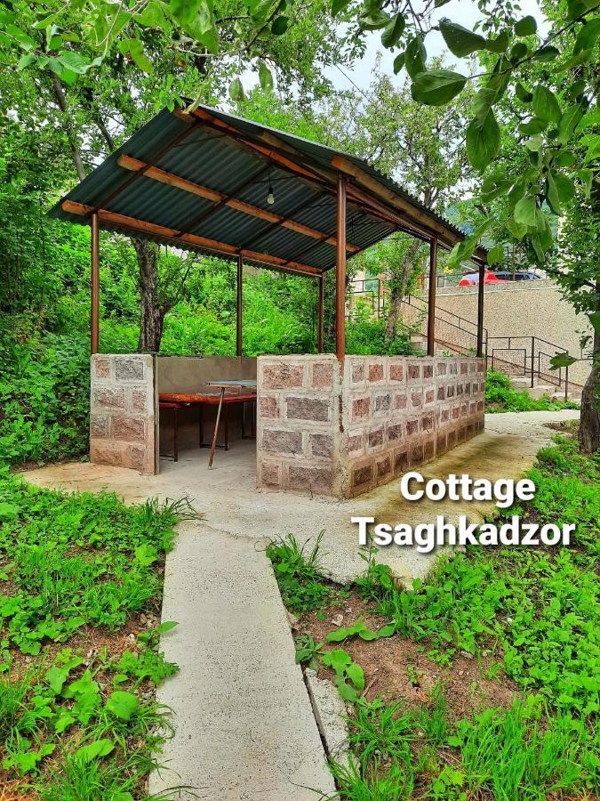 Cottage Цахкадзор Екстер'єр фото